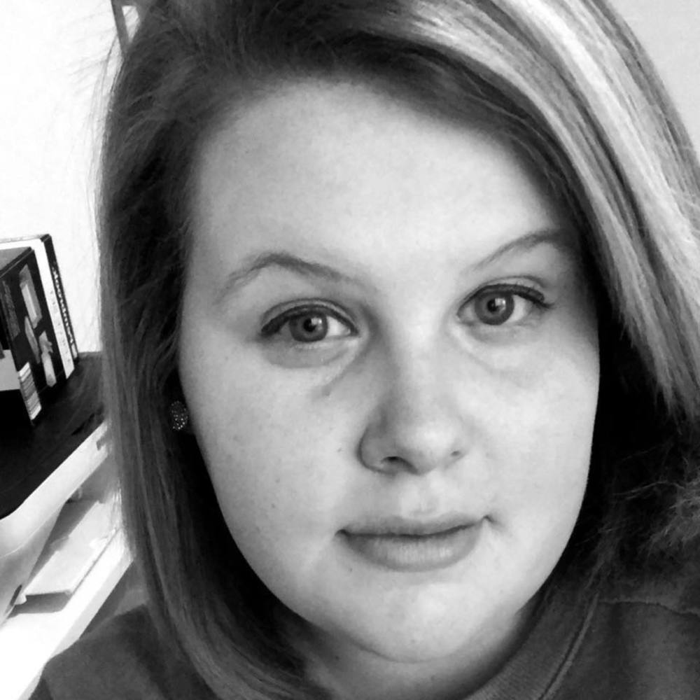 Meet your Posher, Abby